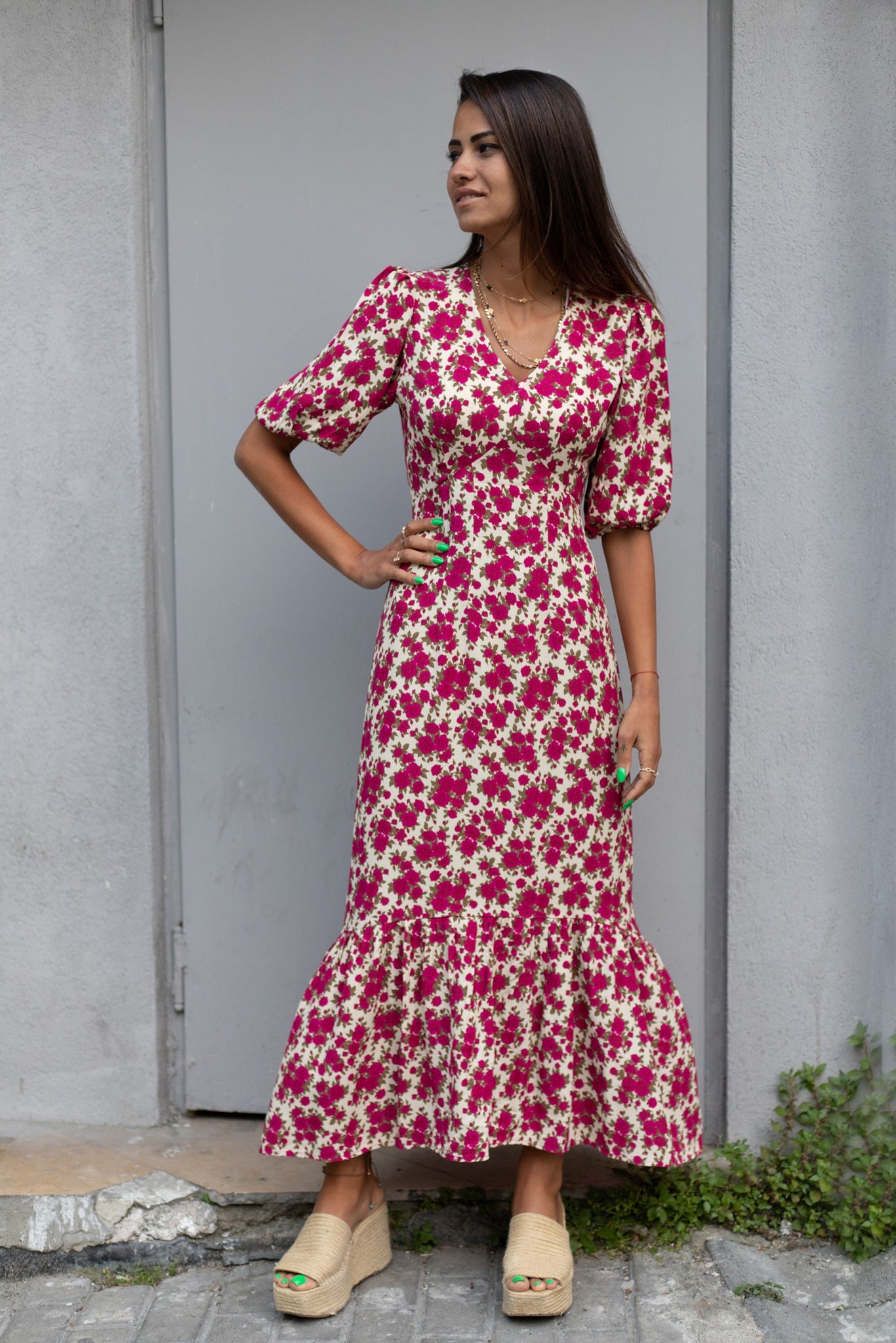 Rose Printed V-Neck Maxi Dress – janandnova